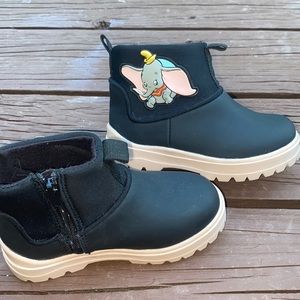 Zara toddler girl Disney dumbo rain boots size 23, US 7 toddler